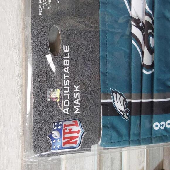 NFL  Philadelphia Eagles Adjustable Face Mask | FOCO | Adult - Picture 4 of 7